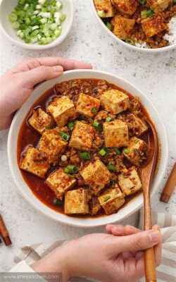  Deyang Mapo Tofu: Una Scoperta Piccante e Cremosa nel Cuore della Cina!