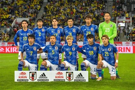 日本代表 応援歌 - サッカーと音楽の融合が生む新たな文化現象