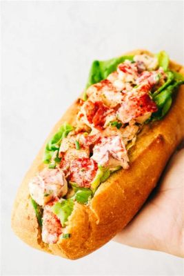  Lobster Roll: Un'esplosione di gusto marino racchiusa in un panino sofficissimo!