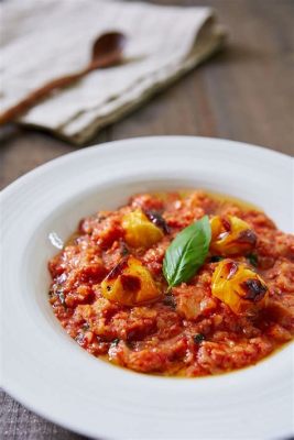  Pappa al Pomodoro: Un Piatto Rustico Toscano che Scalda il Cuore e Sazi la Fame con i suoi Sapori Intesi e Autentici!